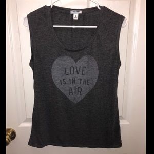 Graphic gray cut off tank top